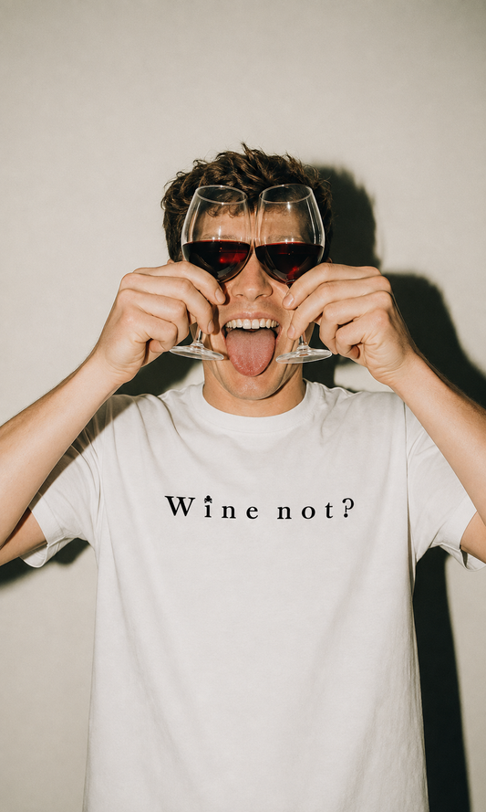 CAMISETA WINE NOT?