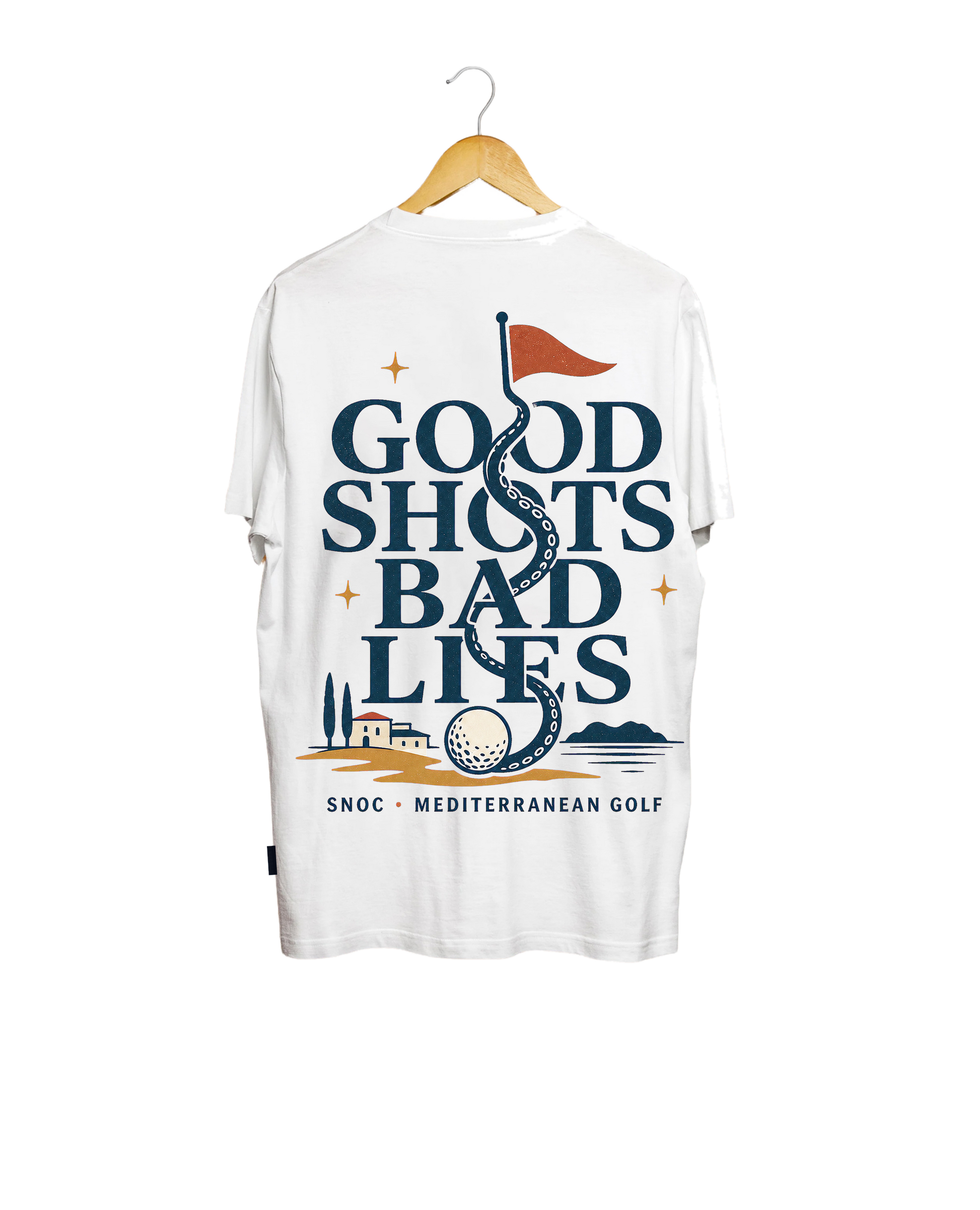Camiseta de golf Good Shots Bad Lies SNOC blanca, vista trasera, fondo transparente