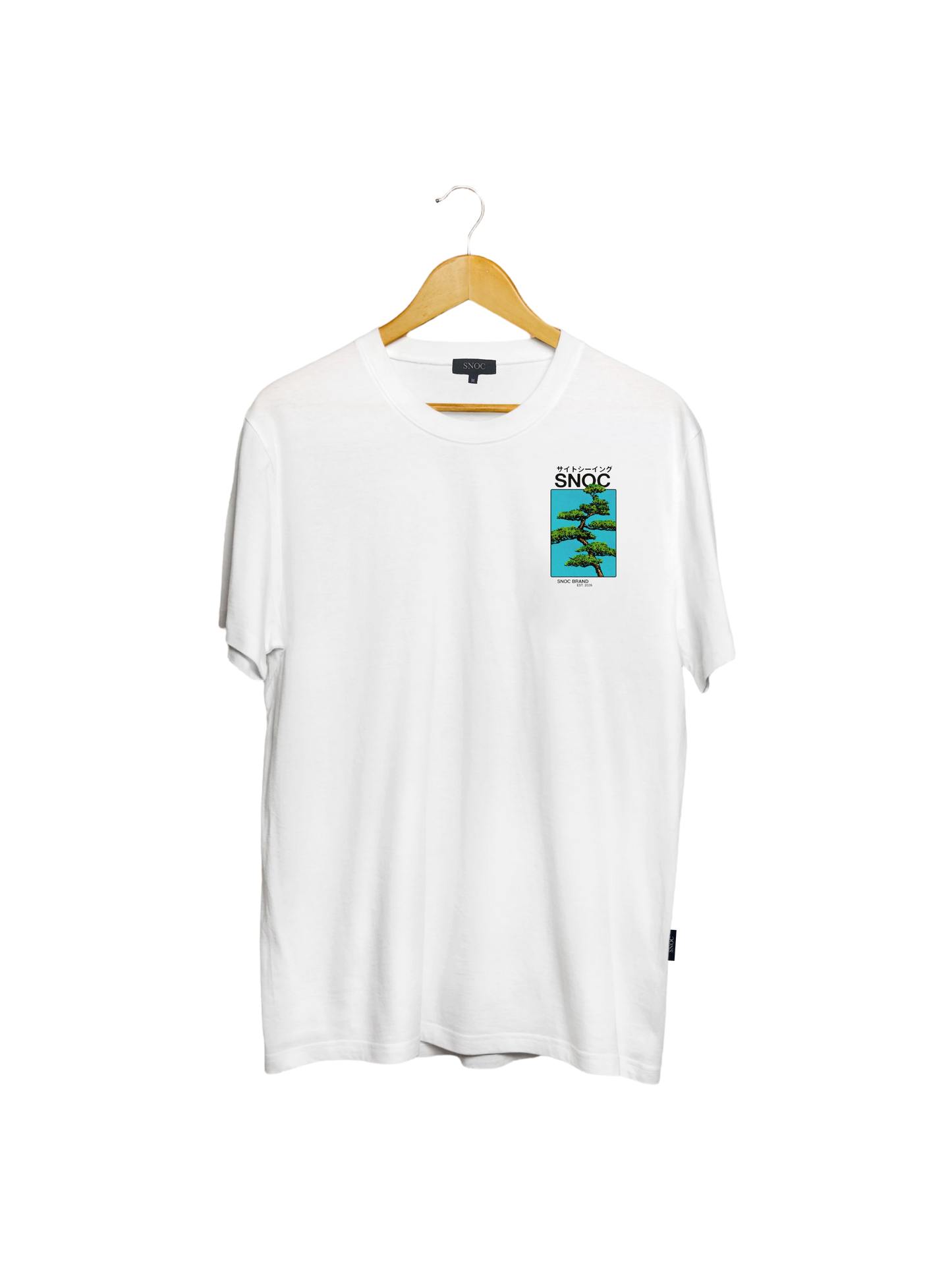 Camiseta Bonsai SNOC blanca, vista frontal, fondo transparente