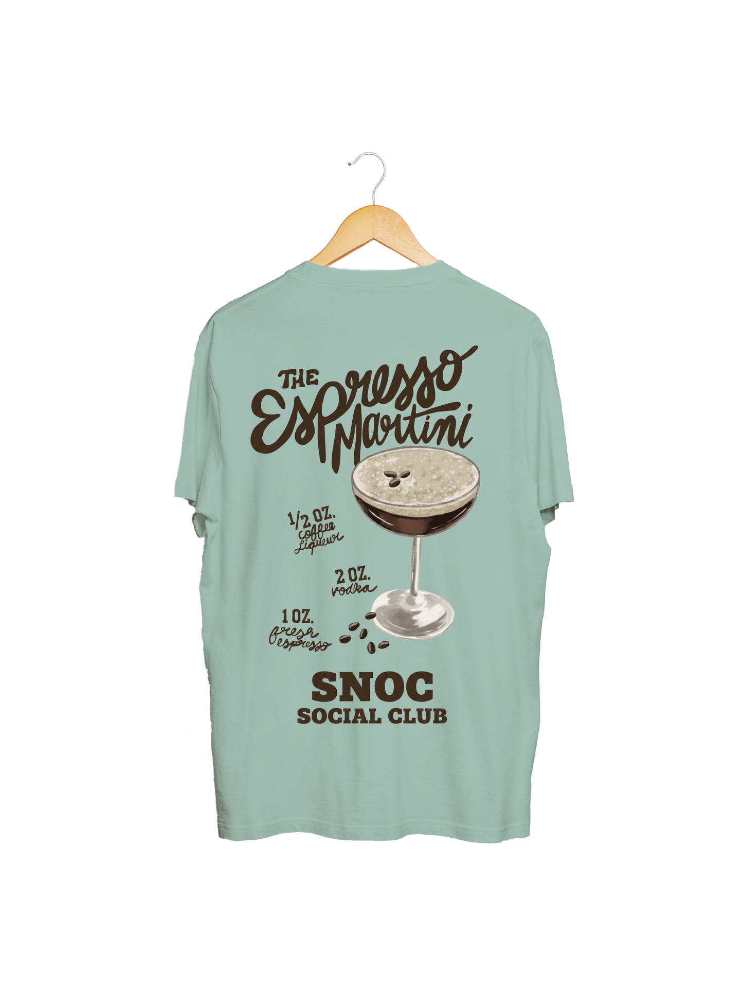 Camiseta Espresso Martini SNOC aguamarina, vista trasera con la receta del cóctel, fondo transparente