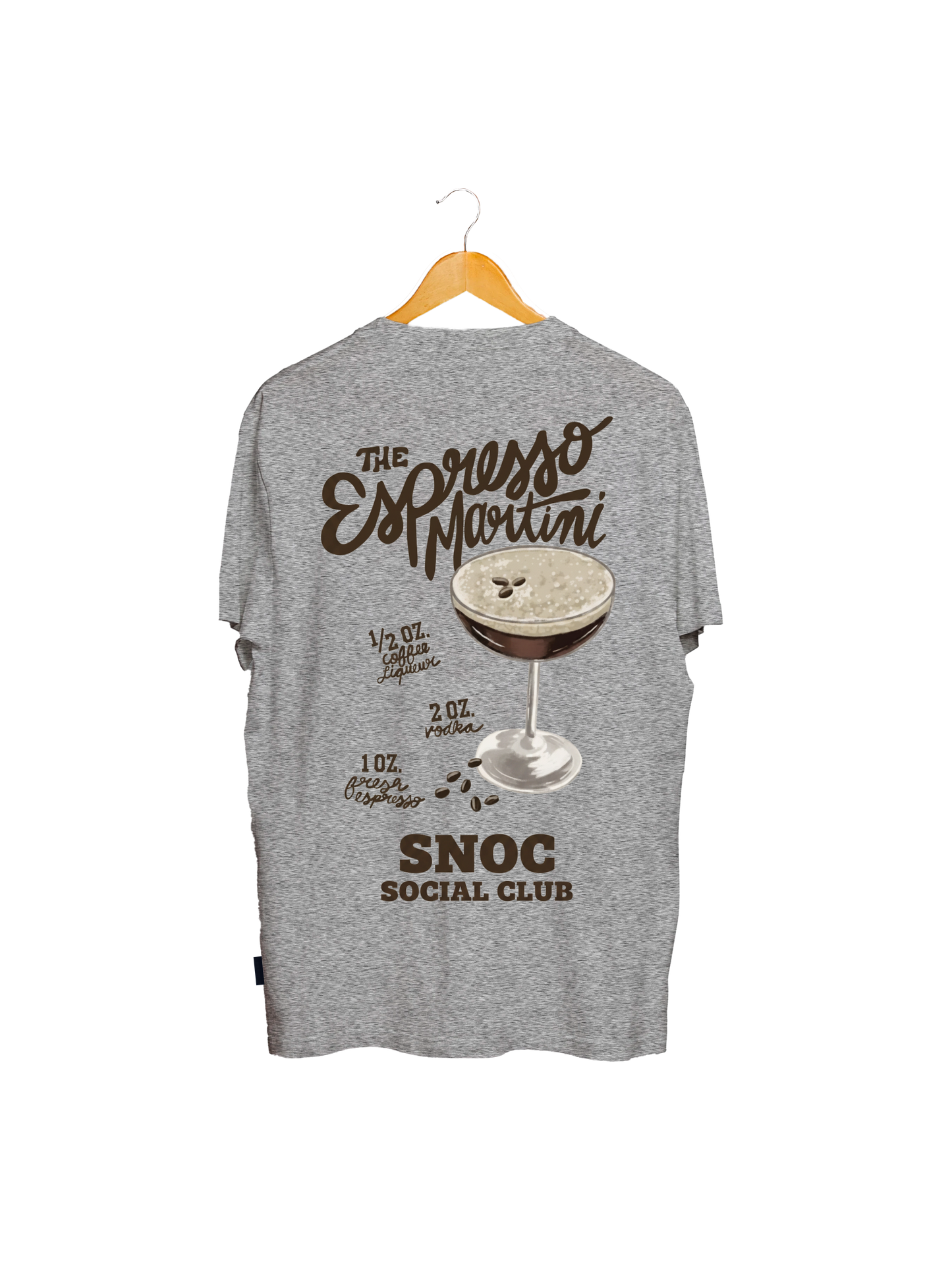 Camiseta Espresso Martini SNOC gris claro, vista trasera con la receta del cóctel, fondo transparente